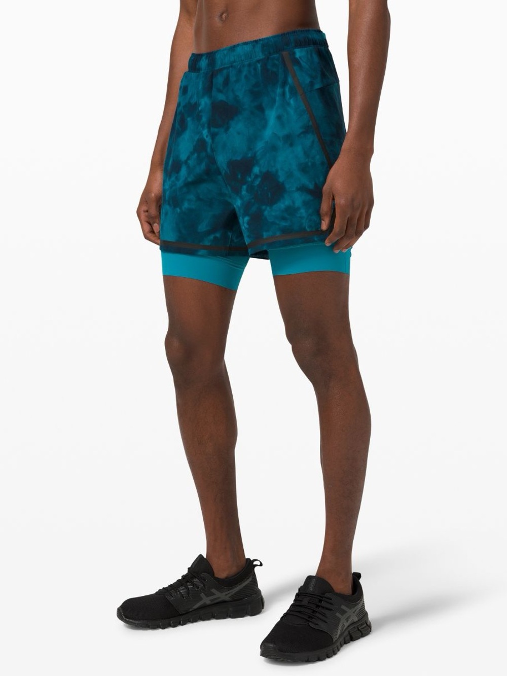 Lululemon Men Surge Short 6" Bold Lines
Spray Dye Size Large